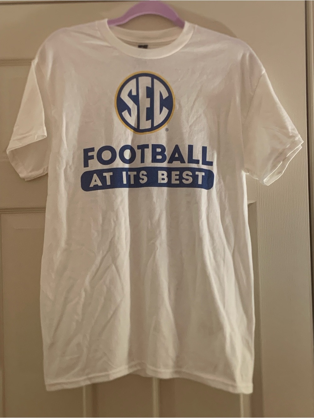 NWT “Football At Its Best”White Short Sleeve Tee- Official Conference Graphic M